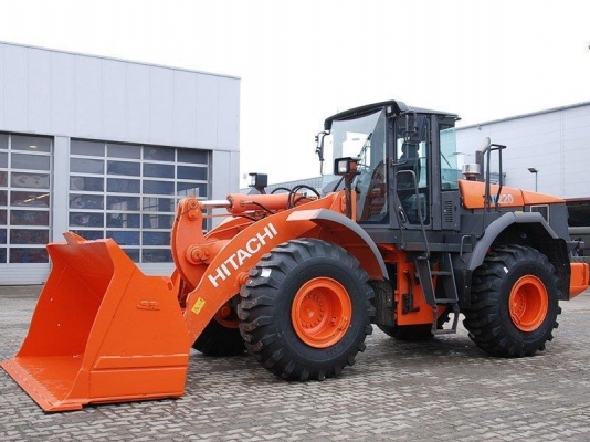 HITACHI  ZW 220  SN  00350