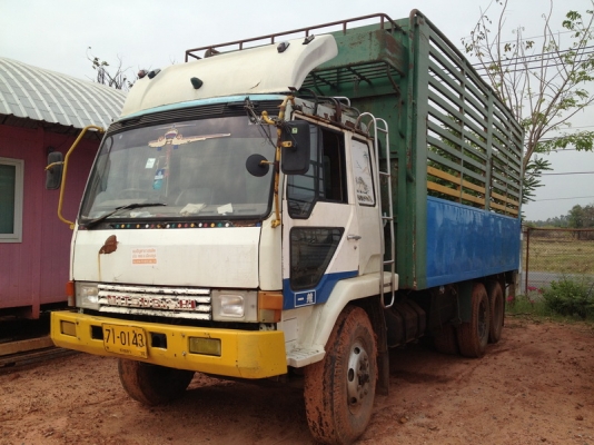 ขาย 10 ล้อ FUSO กระบะคอกสูง เครื่อง 6D16 195 แรงม้า กระบะบาว 6 เมตร สูง 2.45 เมตร กว้าง 2.45 เมตร ขายตามสภาพ ขาย 10 ล้อ FUSO กระบะคอกสูง เครื่อง 6D16 195 แรงม้า กระบะบาว 6 เมตร สูง 2.45 เมตร กว้าง 2.45 เมตร ขายตามสภาพ
