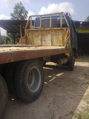 ขาย รถบรรทุกท้ายลาด FUSO   FN225K