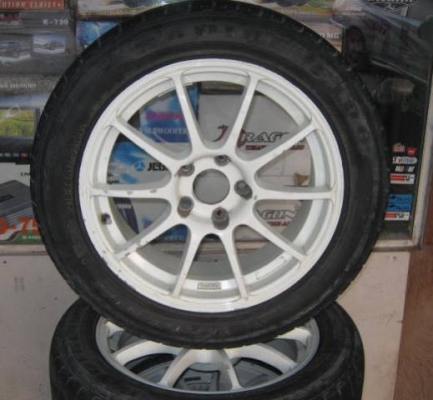 ขายล้อแม๊ก 17 5รู 114+ยางปี09/07 ราคา 8,500 ต่อรองได้