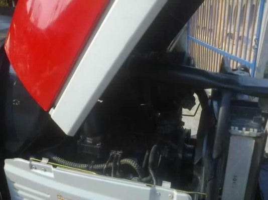 ขายยันม่าราคาถุูก สภาพพร้อมไช้ ขายพร้อมโรตาลีคับ