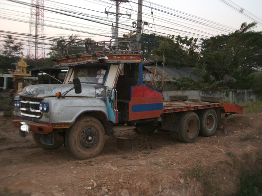 ขายด่วน รถสิบล้อหัวยาว เครื่องยนต์ 165 แรงม้า 6 BD เครื่องดี ดัดซีดี หางขึ้นรถเกี่ยวประจำ ต้องการขายเลิกกิจการ