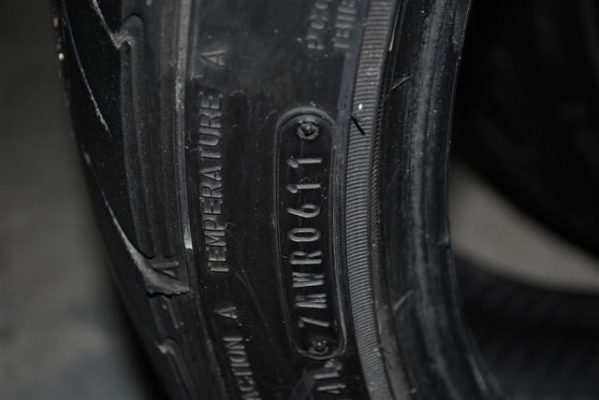 ขายยางDUNLOP 205/45/17 ขายยางDUNLOP 205/45/17