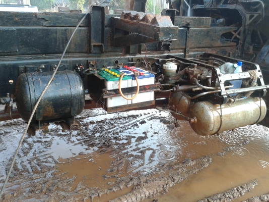 ขาย MITSUBISHI FUSO 527  195 แรงม้า เครื่อง 6D 16 จัดได้ 600000 บาท