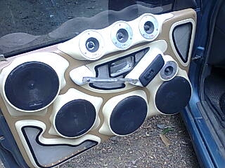 ต้องการขาย ดราก้อนอายย SPACAB ตัวสุดท้าย ปี02  เครื่อง3000 เทอโบ  เครื่องเดิมไม่ทำ