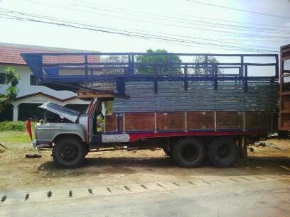 ขายสิบล้อหัวยาว 2 เพลา IZUSU