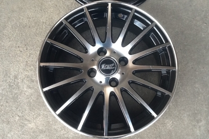 ขายแม็กขอบ 15-17-18-22 เป็นคู่ มีหลายคู่