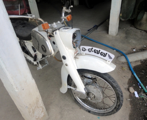 ขายเหมา ขึ้นคัน C95 และโครงอีกอัน 12000 ขายเหมา ขึ้นคัน C95 และโครงอีกอัน 12000