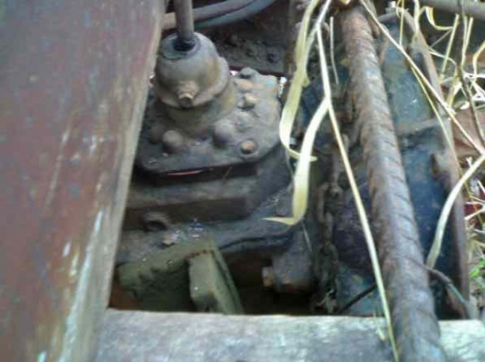 หางปลาหัวยาว ไม่มีเครื่อง มีเกียร์ UD ไม่มีทะเบียน