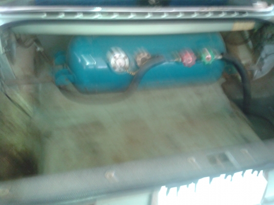 VOLVO244 AUTO เพาเวอร์ ไฟฟ้า เครื่อง J กินแก้ส ถังใหญ่ ภายในสวย VOLVO244 AUTO เพาเวอร์ ไฟฟ้า เครื่อง J กินแก้ส ถังใหญ่ ภายในสวย