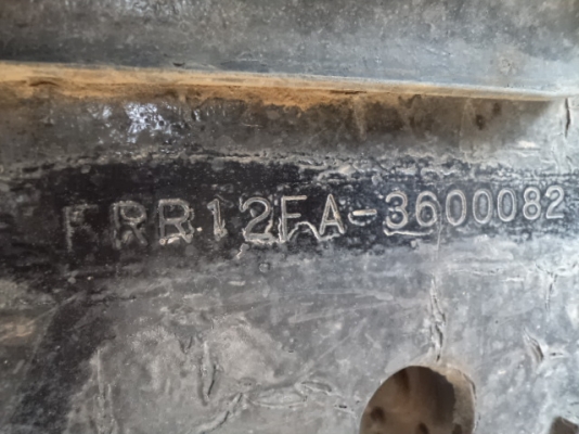 ขายรถอีซูซุร็อกกี้ดั้ม  สภาพดีพร้อมใช้งานคับ