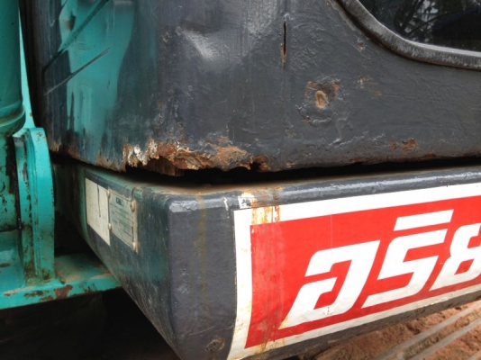 รถแบคโฮ KOBELCO  YN - 12  รถทำงาน 9000 กว่า ซม.  สนใจติดต่อ 081 - 6079515