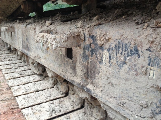 รถแบคโฮ KOBELCO  YN - 12  รถทำงาน 9000 กว่า ซม.  สนใจติดต่อ 081 - 6079515