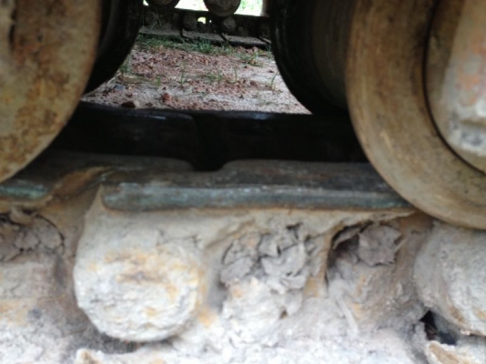 รถแบคโฮ KOBELCO  YN - 12  รถทำงาน 9000 กว่า ซม.  สนใจติดต่อ 081 - 6079515