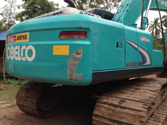 รถแบคโฮ KOBELCO  YN - 12  รถทำงาน 9000 กว่า ซม.  สนใจติดต่อ 081 - 6079515