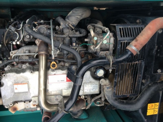 รถแบคโฮ KOBELCO  YN - 12  รถทำงาน 9000 กว่า ซม.  สนใจติดต่อ 081 - 6079515