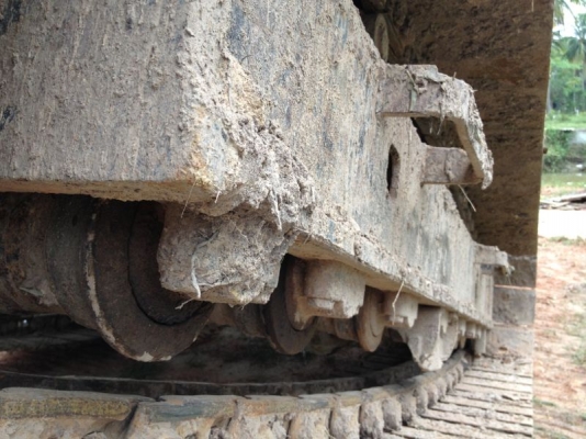 รถแบคโฮ KOBELCO  YN - 12  รถทำงาน 9000 กว่า ซม.  สนใจติดต่อ 081 - 6079515