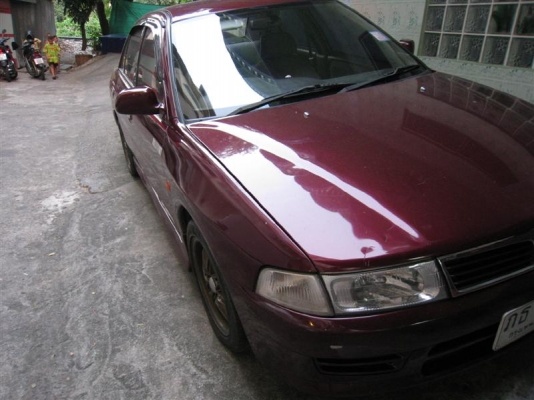 ขาย MITSUBISHI LANCER โฉมท้ายเบนซ์ 1.8 MT ปี2000 ( รถบ้าน )