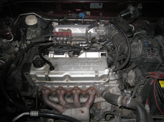 ขาย MITSUBISHI LANCER โฉมท้ายเบนซ์ 1.8 MT ปี2000 ( รถบ้าน )