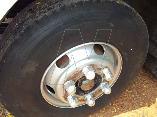 ขาย 6 ล้อ ฮีโน่ Mega 175 แรง / ปี 49 / กระบะยาว 6.5 เมตร ( กระทะแม็ก ยางเรเดี่ยล 6 เส้น ) ขาย 6 ล้อ ฮีโน่ Mega 175 แรง / ปี 49 / กระบะยาว 6.5 เมตร ( กระทะแม็ก ยางเรเดี่ยล 6 เส้น )