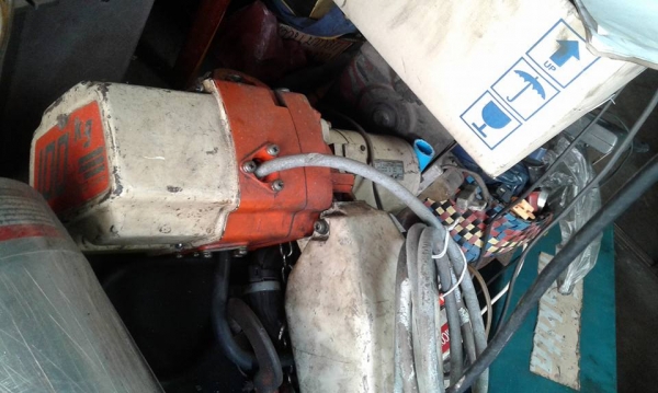 รอกไฟฟ้า กิโต้ 100 ก.ก. ไฟ 220 โวล์