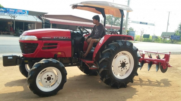 ขายยันม่าร์45แรงผาน6ไบ24นิ้ว ราคา275000บาท พร้อม ใช้งานสายๆครับสนใจ โทร0813655997 อำพร พาเจริญ ต วังบัว อ คลองขลุง จ กำแพงเพชร