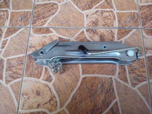 แม่แรง VOLKSWAGEN แบบมิเนียม แม่แรง VOLKSWAGEN แบบมิเนียม