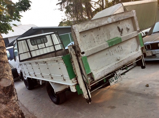 CANTER ปี 2011 ลิฟยกของหลัง 1JZ GE LPG