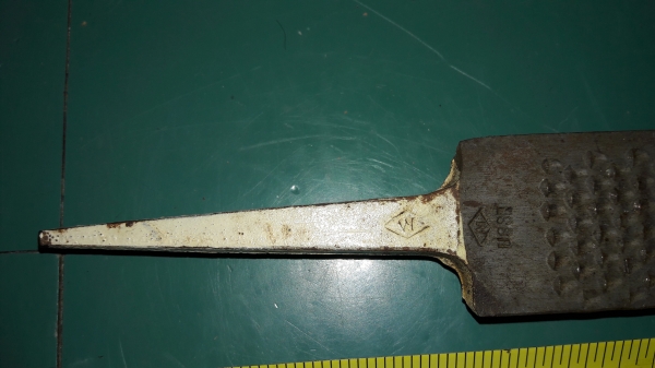 ขายตะไบบุ้งท้องปลิงรัสเซีย Made in USSR.   งานใหม่เก่าเก็บขนาด17"