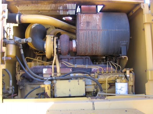 รถเกรด Caterpillar 140H ชั่วโมงน้อย สต็อกจากอเมริกา สนใจโทร. 080-6565422 (หนิง)