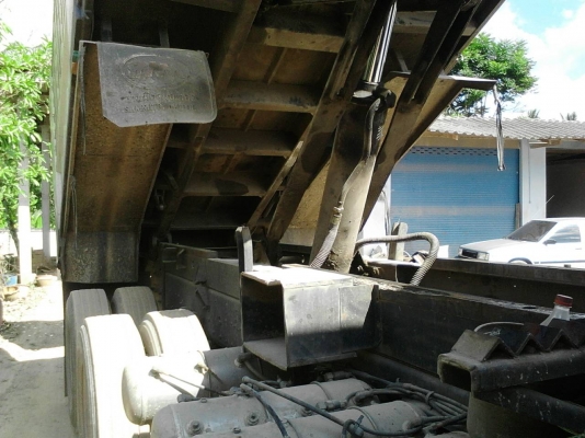 รถอีซูซุ 10 ล้อดั้ม FXZ 360 แรงม้า. ปี 53. , ( ขายแม่ , ลูก. ) , ( รถวิ่ง 33x,xxx กม. )      สนใจติดต่อ  081 - 6079515