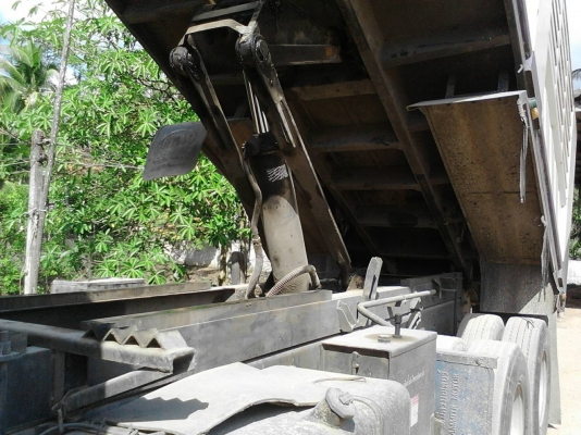 รถอีซูซุ 10 ล้อดั้ม FXZ 360 แรงม้า. ปี 53. , ( ขายแม่ , ลูก. ) , ( รถวิ่ง 33x,xxx กม. )      สนใจติดต่อ  081 - 6079515