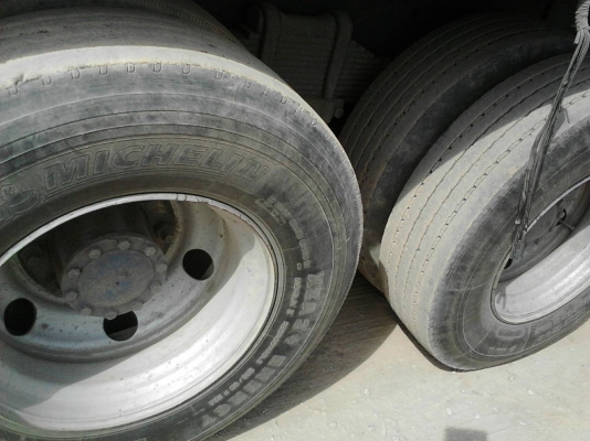 รถอีซูซุ 10 ล้อดั้ม FXZ 360 แรงม้า. ปี 53. , ( ขายแม่ , ลูก. ) , ( รถวิ่ง 33x,xxx กม. )      สนใจติดต่อ  081 - 6079515