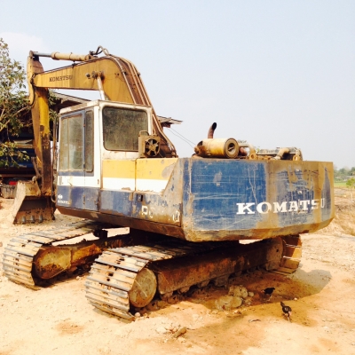 ขายรถแบคโฮ Komatsu Pc200 -3