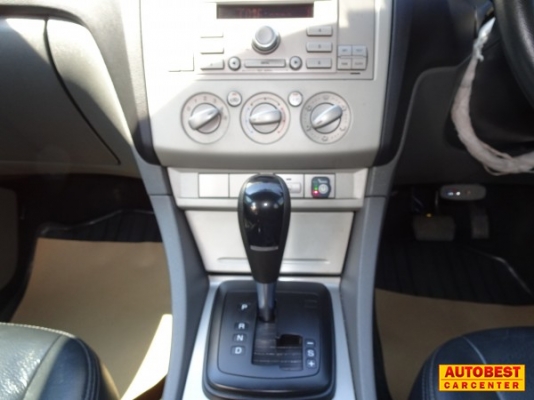 FORD FOCUS 5DR 1.8AT ปี2011 FORD FOCUS 5DR 1.8AT ปี2011