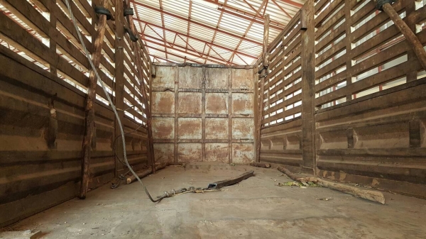 ขาย รถพ่วงแม่-ลูกดั้มเกษตรคอกสูง HINO FM2K ปี 43 เครื่องเดิม K13D 260 แรงม้า ลูก 3 เพลา แท้ยาว 7 เมตร ทะเบียนพร้อมโอน ขาย รถพ่วงแม่-ลูกดั้มเกษตรคอกสูง HINO FM2K ปี 43 เครื่องเดิม K13D 260 แรงม้า ลูก 3 เพลา แท้ยาว 7 เมตร ทะเบียนพร้อมโอน