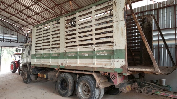 ขาย รถพ่วงแม่-ลูกดั้มเกษตรคอกสูง HINO FM2K ปี 43 เครื่องเดิม K13D 260 แรงม้า ลูก 3 เพลา แท้ยาว 7 เมตร ทะเบียนพร้อมโอน ขาย รถพ่วงแม่-ลูกดั้มเกษตรคอกสูง HINO FM2K ปี 43 เครื่องเดิม K13D 260 แรงม้า ลูก 3 เพลา แท้ยาว 7 เมตร ทะเบียนพร้อมโอน