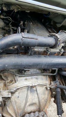 รถอีซูซู 6 ล้อดั้ม NKR 130 แรงม้า. ปี 46.    สนใจติดต่อ  081 - 6079515