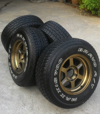 ขายล้อลาย TE 37 X ขนาด 16x9 ออฟ 0 พร้อมยางสวยๆ