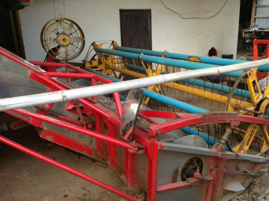 ขายรถเกี่ยวข้าว เกษตรพัฒนา รุ่นไอ้หนุ่มไวไฟ ปี55 เครื่อง270เทอร์โบ รถสวยสภาพดีพร้อมใช้งาน สนใจโทร 090-8588220คุณนะ 093-3258446คุณบิว หรือเข้าดูสินค้าอื่นๆได้ที่ www.truck.in.th/498 หรือเพจFacebook ณรงค์ ซื้อขายรถมือสอง (เว็บไซต์ส่วนตัว) หรือFacebook คุณนะ