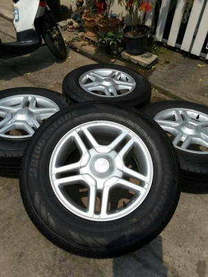 ล้อ isuzu blue power 1.9 ddi พร้อมยาง 215 70 16 ปลายปี 15 ชุดล่ะ 16500