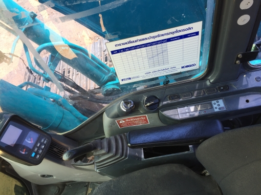 ขายKOBELCO SK200-8 YN12 ไมล์8,3xxชม. เอกสารinvoice