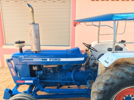 FORD 6600 ฟิตเครื่องใหม่ ตัวรถใบดันCMT 300000