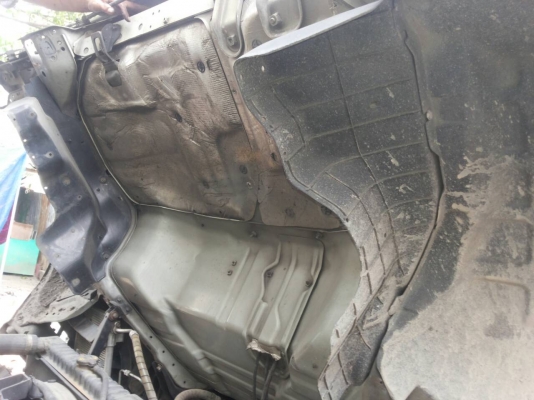 รถบรรทุก ISUZU 6 ล้อใหญ่ รุ่น ELF ปี50 เครื่อง 150 แรง ราคา 530,000 บ.รถอยู่รังสิต