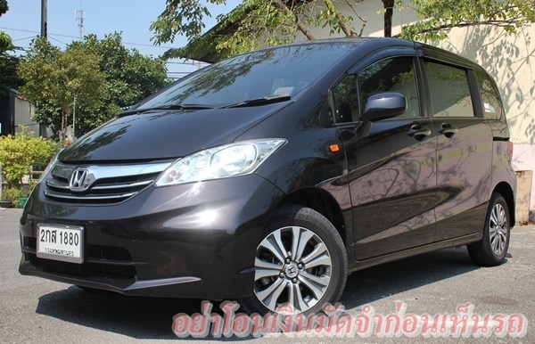 มือเดียว ไมล์ 5หมื่น เชนจ์แล้ว ยังมีประกันศูนย์ รถสวยสภาพป้ายแดง