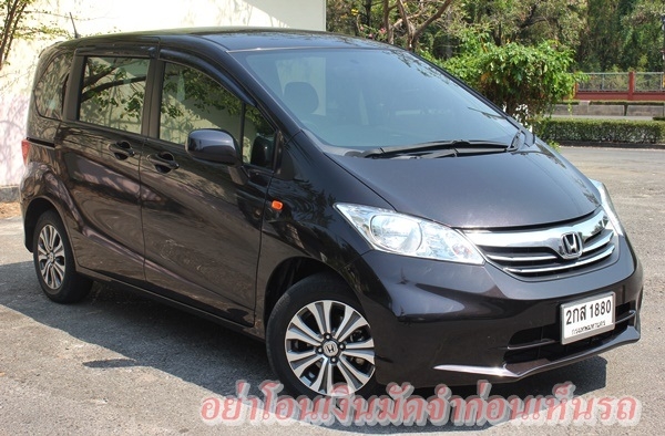 มือเดียว ไมล์ 5หมื่น เชนจ์แล้ว ยังมีประกันศูนย์ รถสวยสภาพป้ายแดง