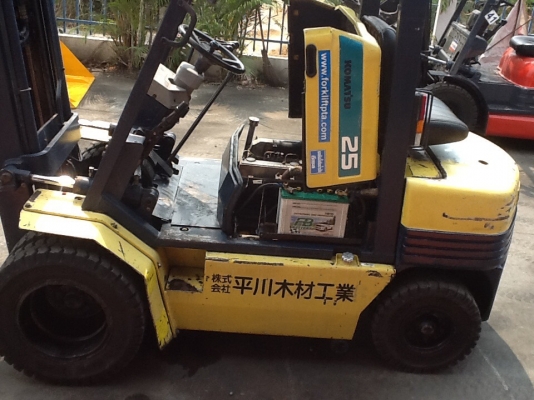 แหล่งรวมรถโฟลค์ลิฟท์มีงาเทอิ้งค์ฟอร์คกระดกได้เทได้ใส่บุ๊งกี๋ภาคตะวันออกสำหรับตักยางก้อนยางพาราและยางถ้วย