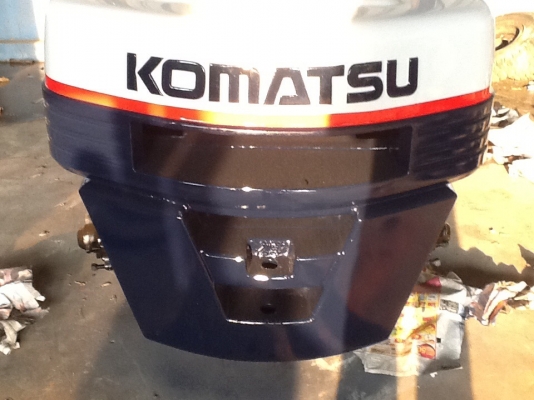 แหล่งรวมรถโฟลค์ลิฟท์มีงาเทอิ้งค์ฟอร์คกระดกได้เทได้ใส่บุ๊งกี๋ภาคตะวันออกสำหรับตักยางก้อนยางพาราและยางถ้วย