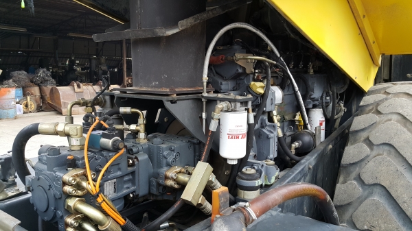 รถบดสั่นสะเทือน 19 ตัน Bomag BW219 DH-3 สภาพดี นำเข้าจากยุโรป พร้อมใช้งาน