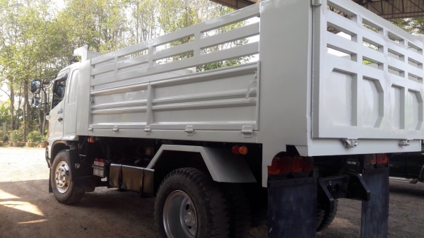 ขายรถหกล้อดัมพ์ Hino Mega S500 เครื่อง 220 แรง ปี 54 ช่วงยาว 4 เมตร ยาง 9.00 ทะเบียนพร้อม